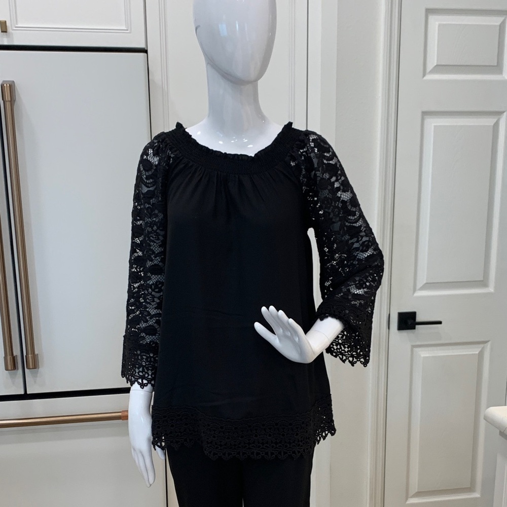Colleen Lopez Black Lace Blouse